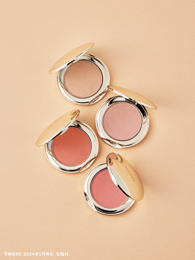 SNIDEL BEAUTY スキン グロウ ブラッシュの画像