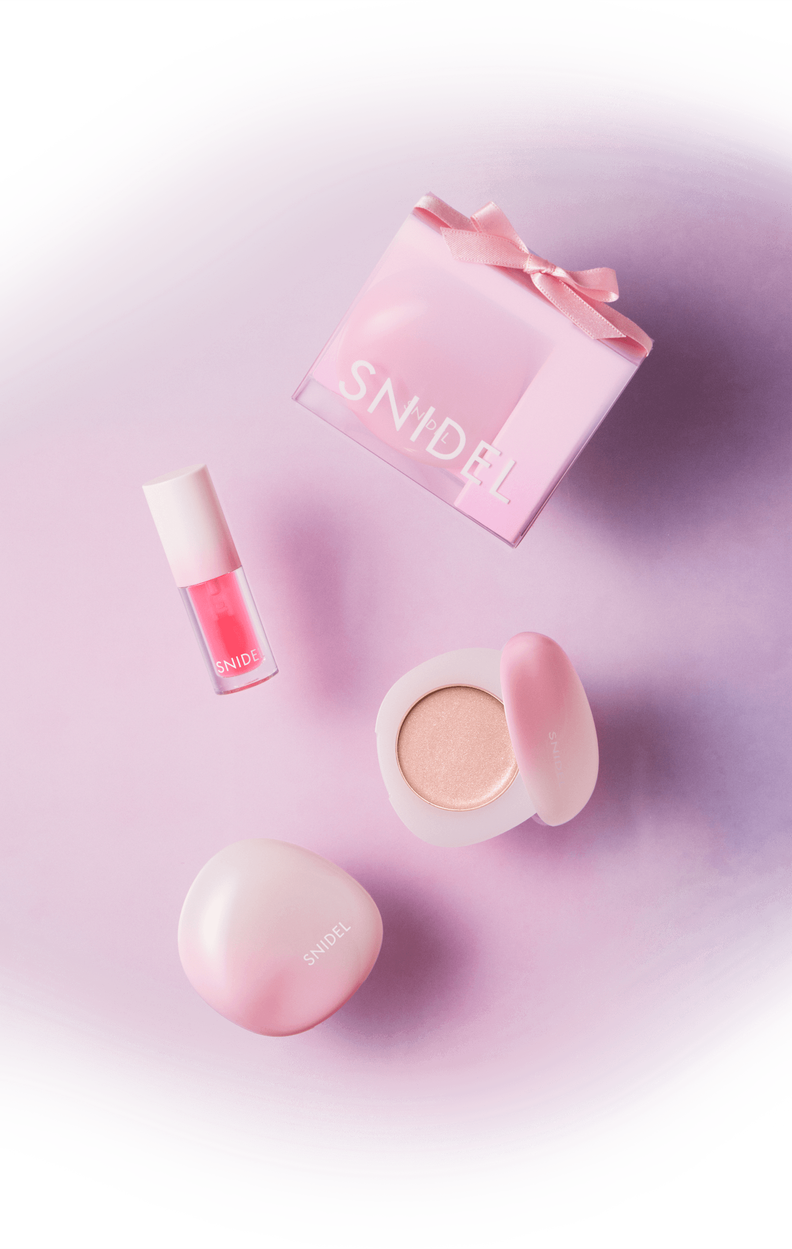 メイクアップ コフレのビジュアル