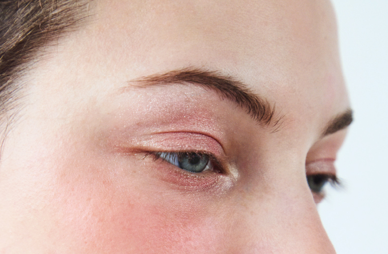 なめらかに密着するシルクフィットタッチ